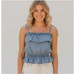 NWT American Eagle Womens Blue Ruffled Denim Sleeveless Crop Top Shirt Size XS